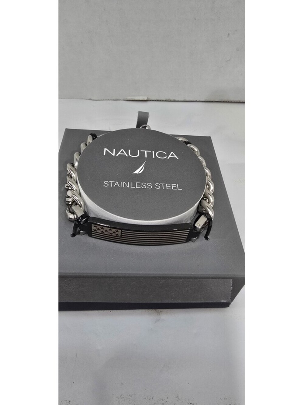 Nautica Stainless Steel Men's Bracelet with Chain Link Design